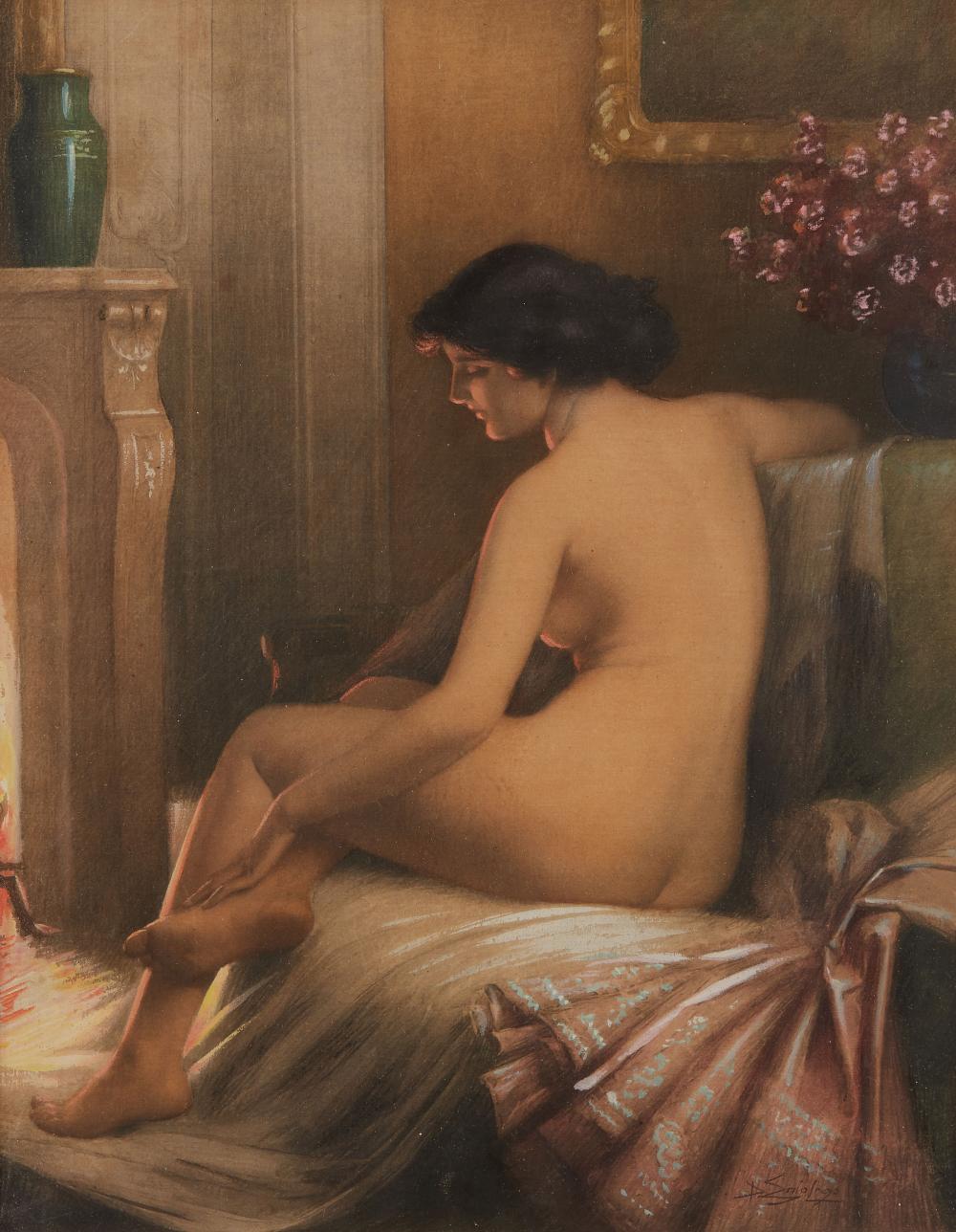 Donna nuda in salotto
